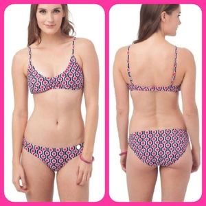 *HOST PICK* NWT Southern Tide Seabrook Bikini Top